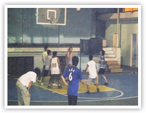 バスケットボール大会の写真