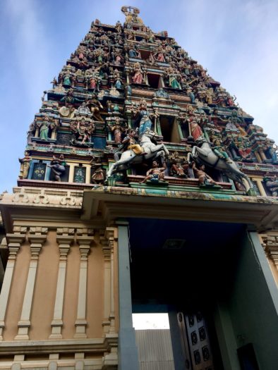 C.Mさん スリマハマリアマン寺院写真