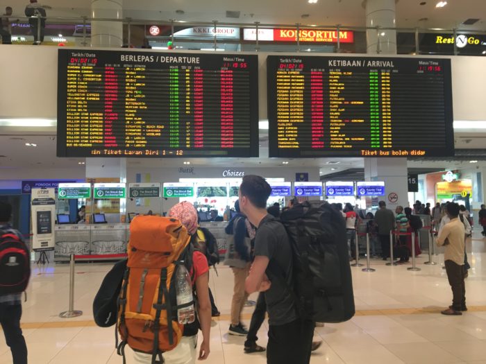 TBS バックパッカーの二人